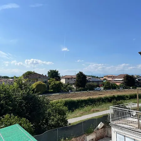 Campodarsego Central Apartment *