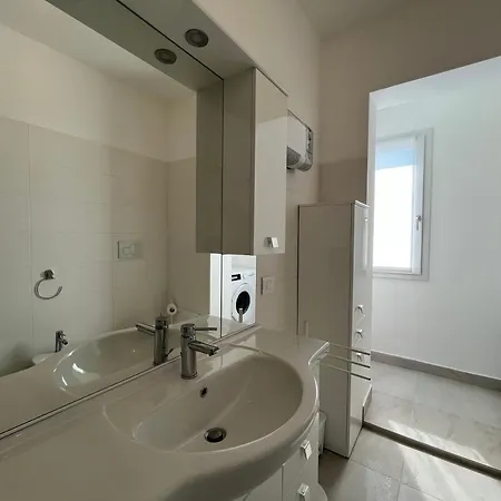 Campodarsego Central Apartment カンポダルセゴ