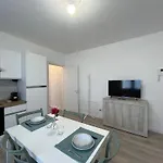 アパート Campodarsego Central Apartment カンポダルセゴ
